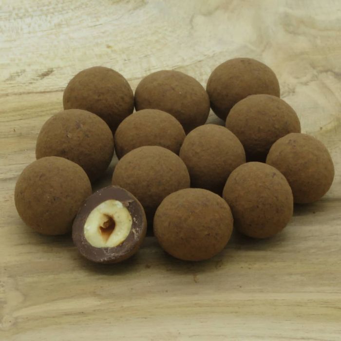 Sahne-Kakao-Haselnüsse