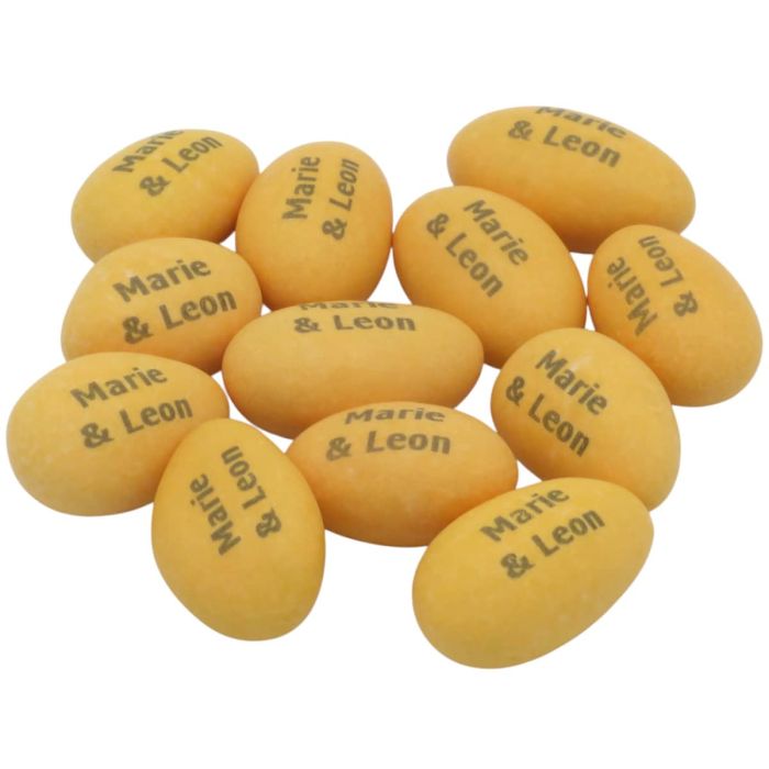 400g orangefarbene Joghurt-Frucht-Mandeln mit eigenem Text