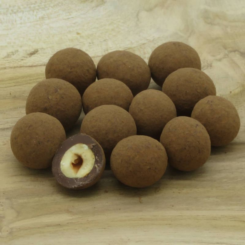 Sahne-Kakao-Haselnüsse
